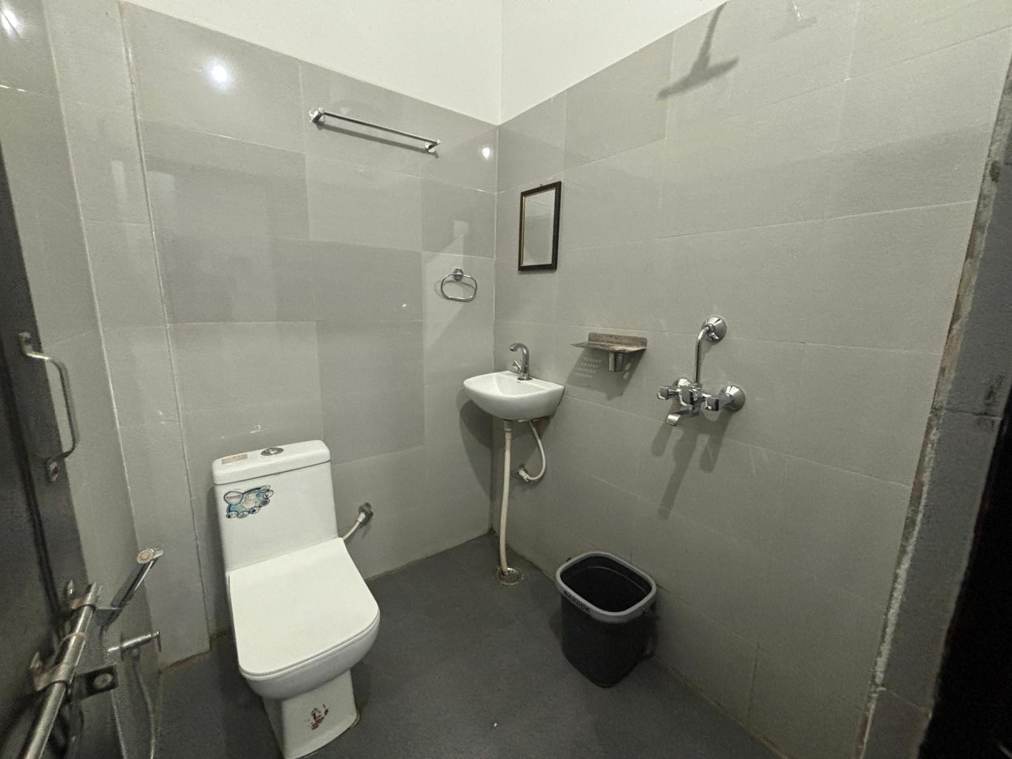 The White House Hotel Varanasi